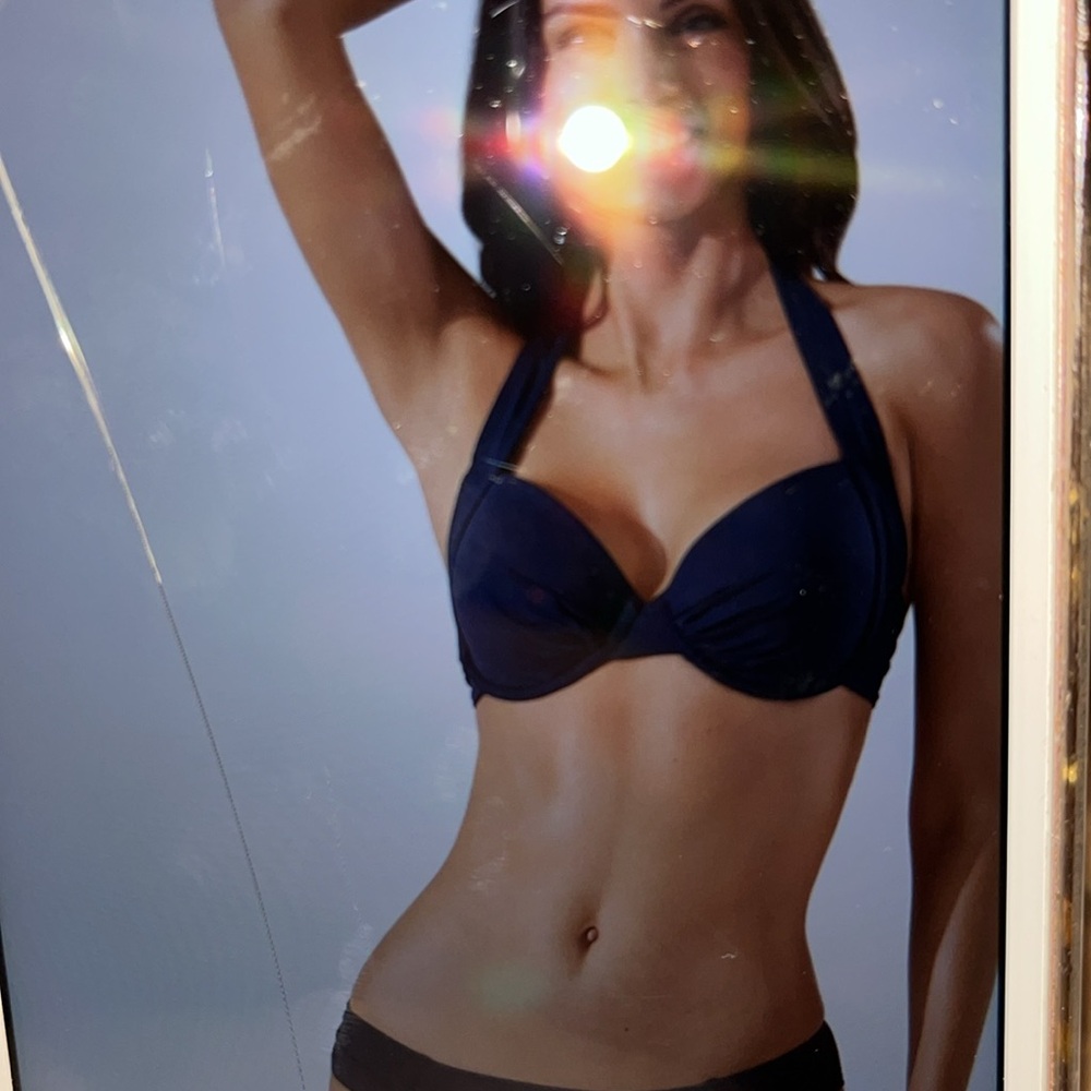 - NWT Kenneth Cole Halter Underwire Bra Swim Bikini Top 32C Deep Purple Blue